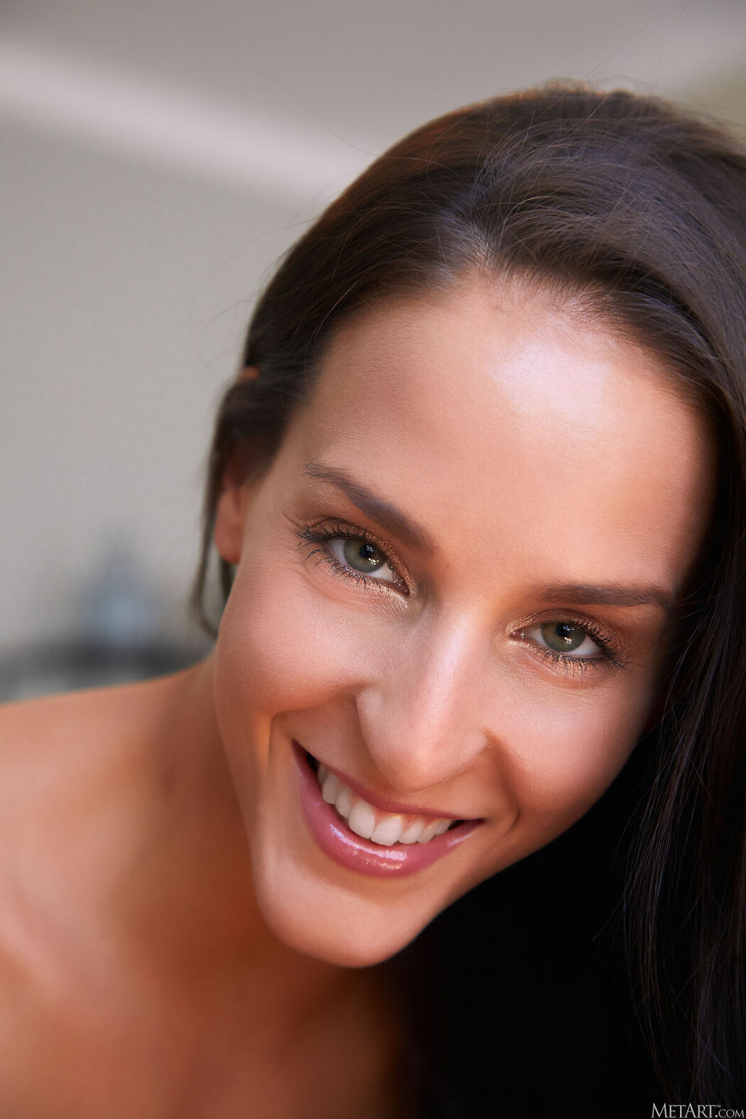 MetArt Betzz – Smolder Part01 (75P)