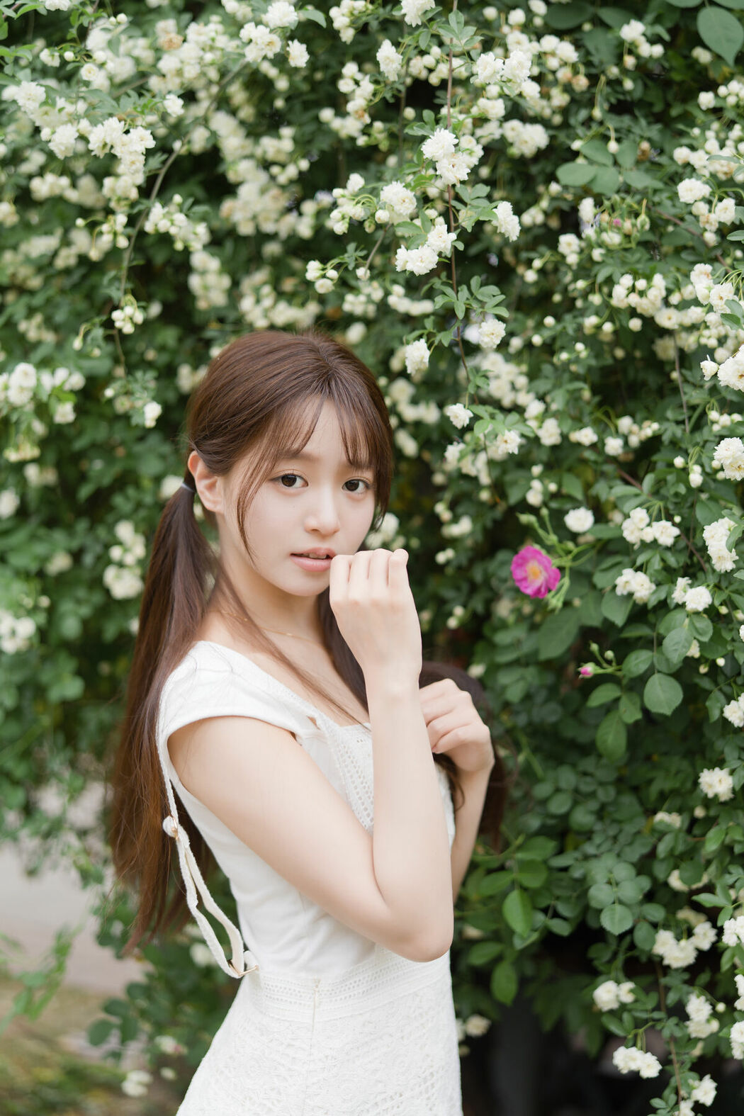 YiTuYu艺图语 Vol.9519 Xiao Yi (33P)