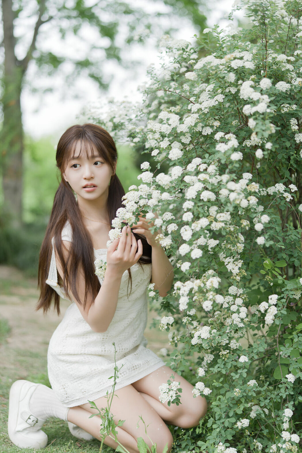 YiTuYu艺图语 Vol.9519 Xiao Yi (33P)