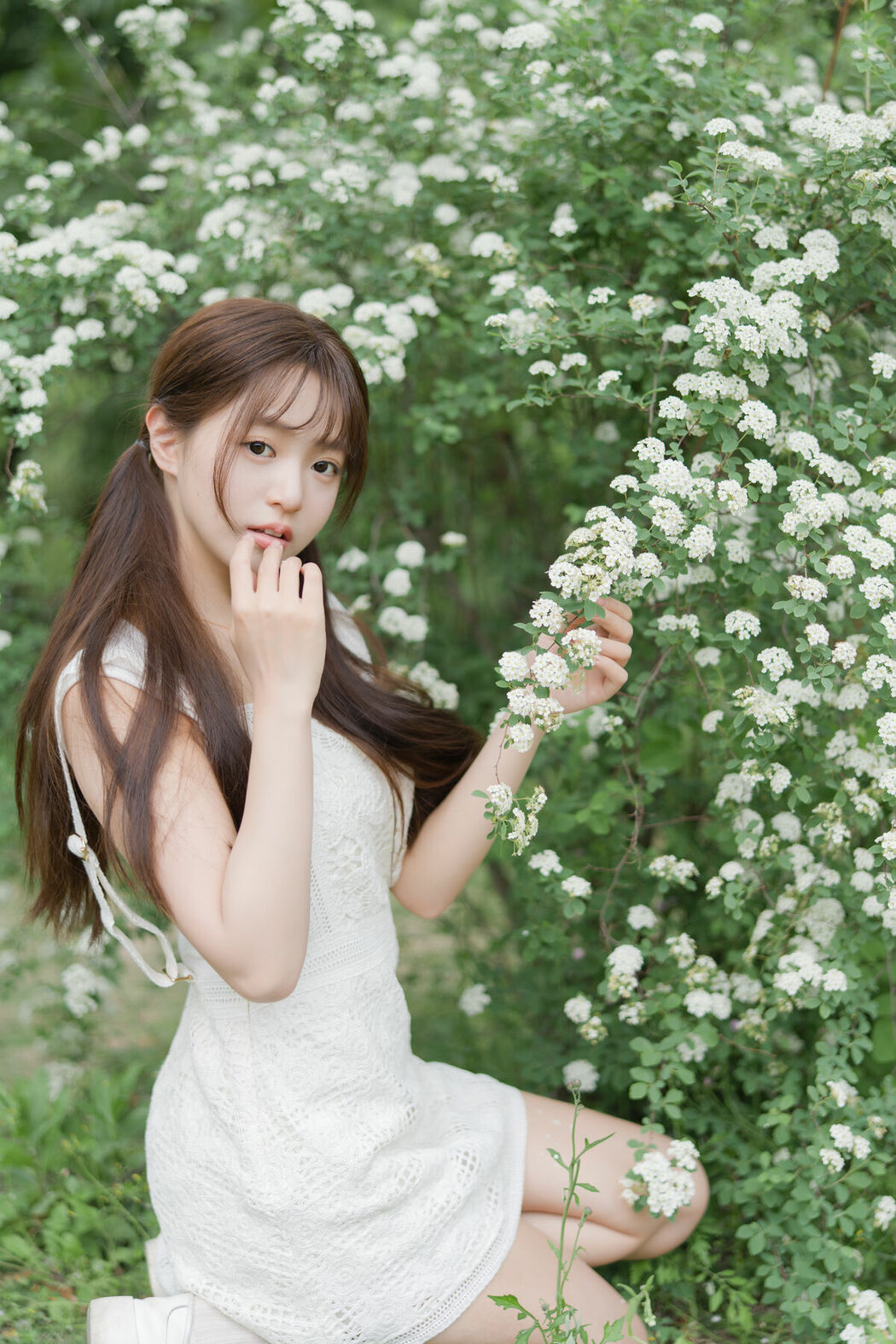 YiTuYu艺图语 Vol.9519 Xiao Yi (33P)