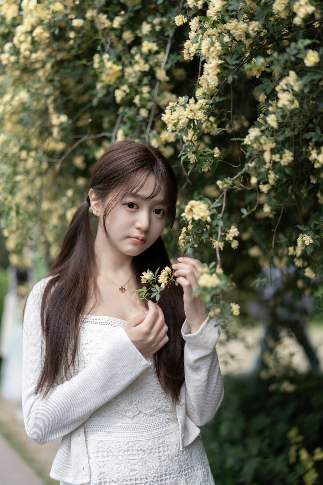YiTuYu艺图语 Vol.9519 Xiao Yi (33P)