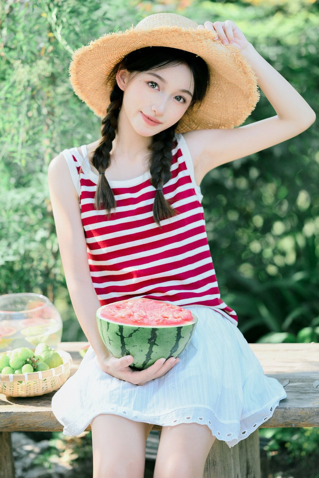 YiTuYu艺图语 Vol.9529 Lin Miao Xin (18P) Cover Photo
