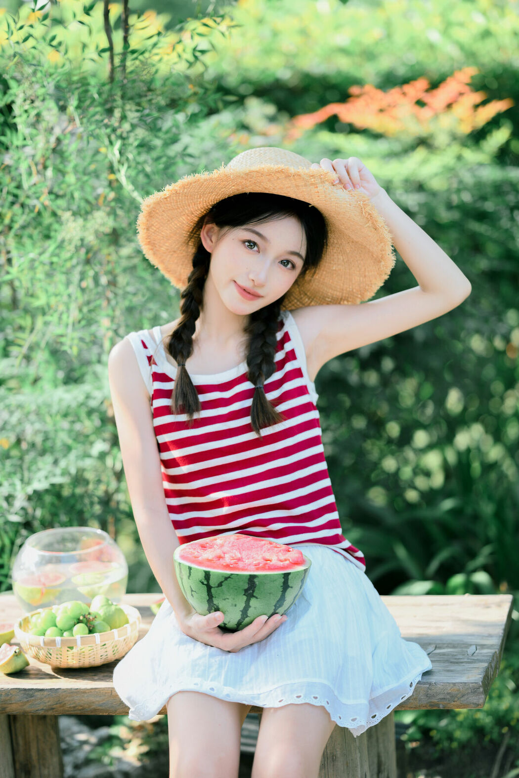 YiTuYu艺图语 Vol.9529 Lin Miao Xin (18P)