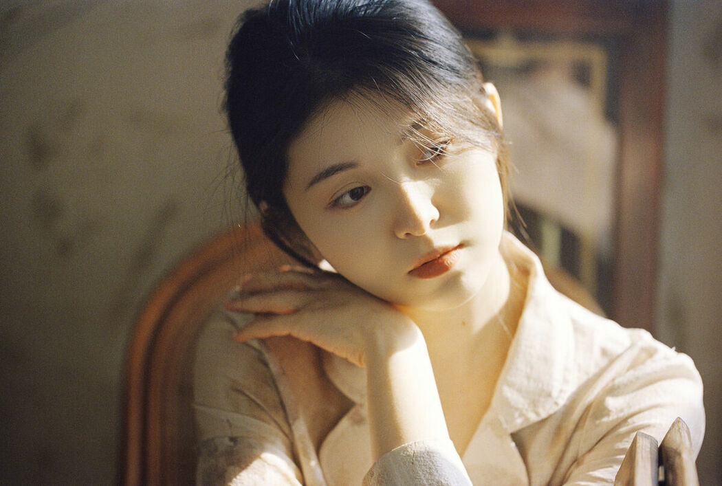 YiTuYu艺图语 Vol.9526 Chen Zi He (37P)