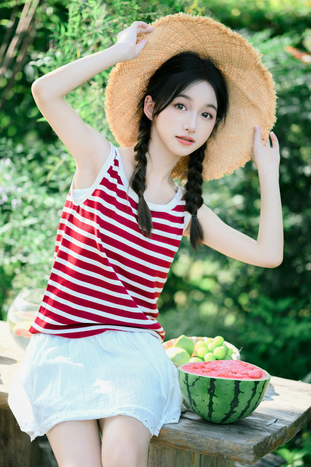 YiTuYu艺图语 Vol.9529 Lin Miao Xin (18P)