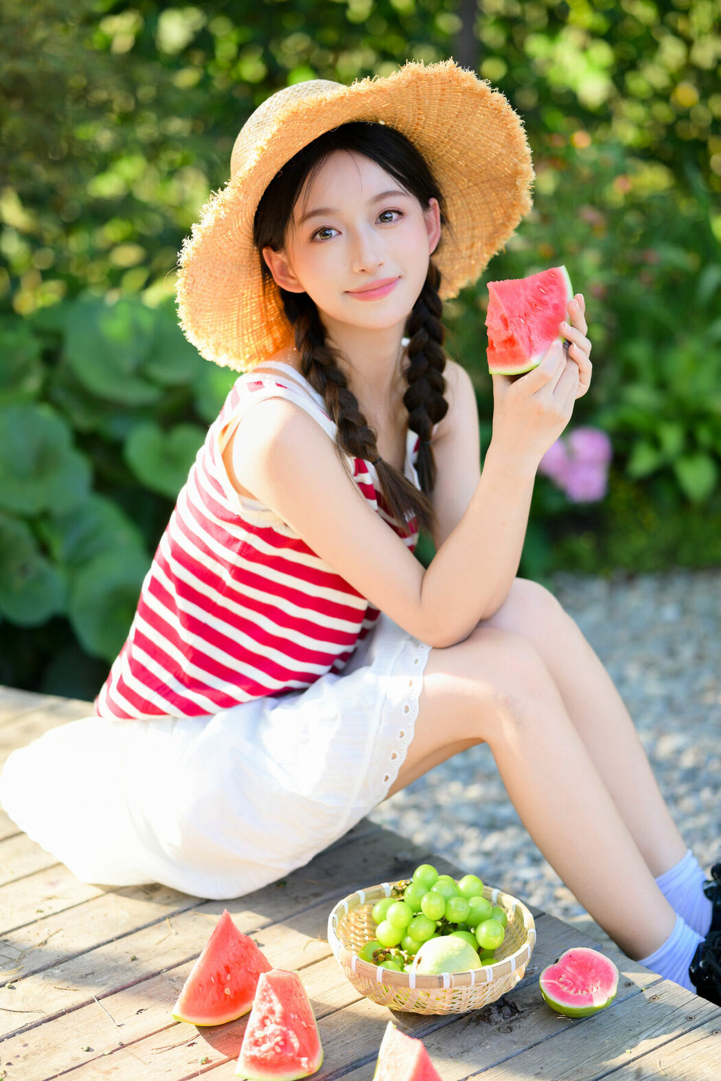YiTuYu艺图语 Vol.9529 Lin Miao Xin (18P)