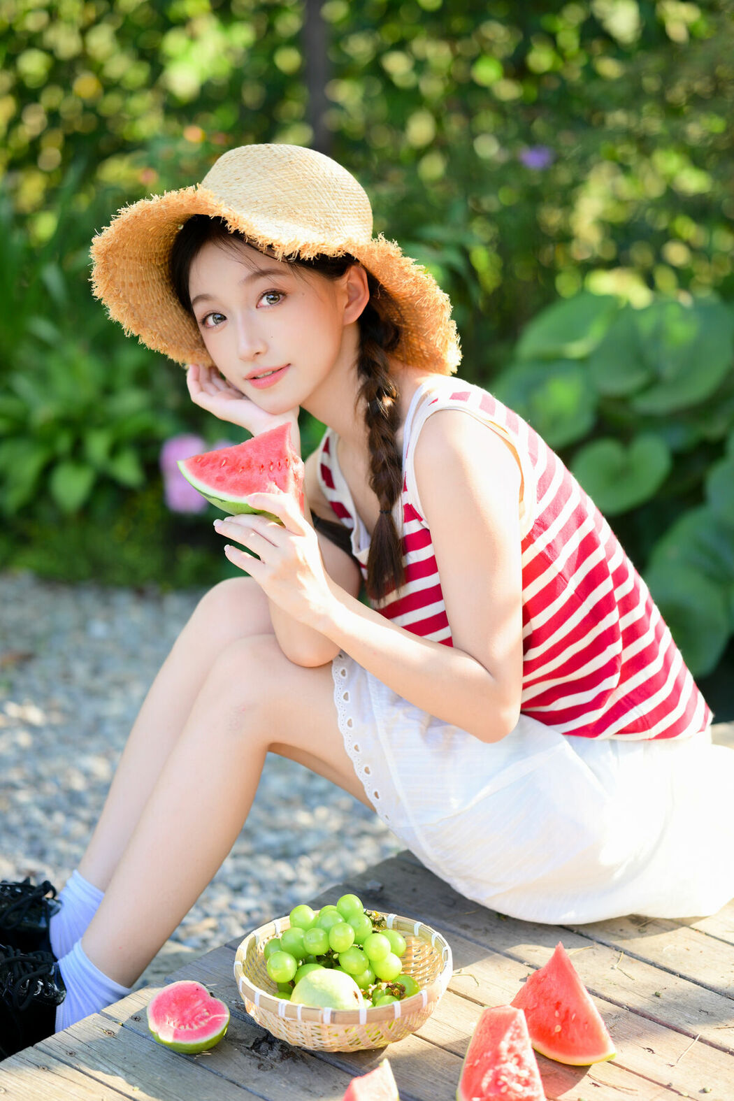YiTuYu艺图语 Vol.9529 Lin Miao Xin (18P)