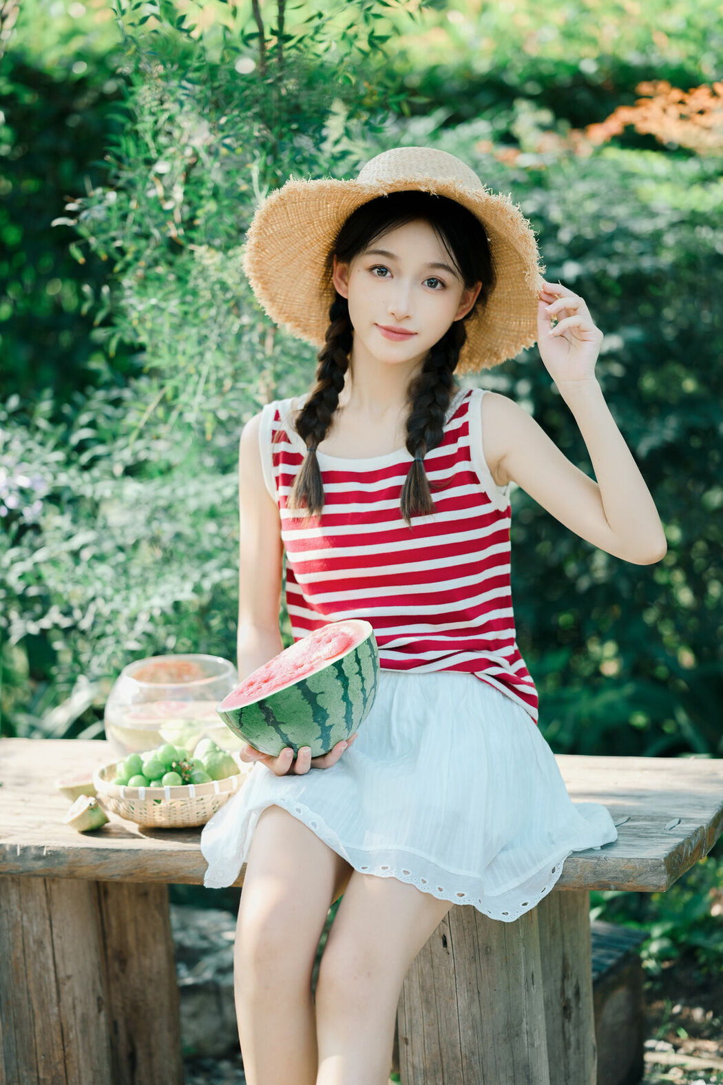 YiTuYu艺图语 Vol.9529 Lin Miao Xin (18P)