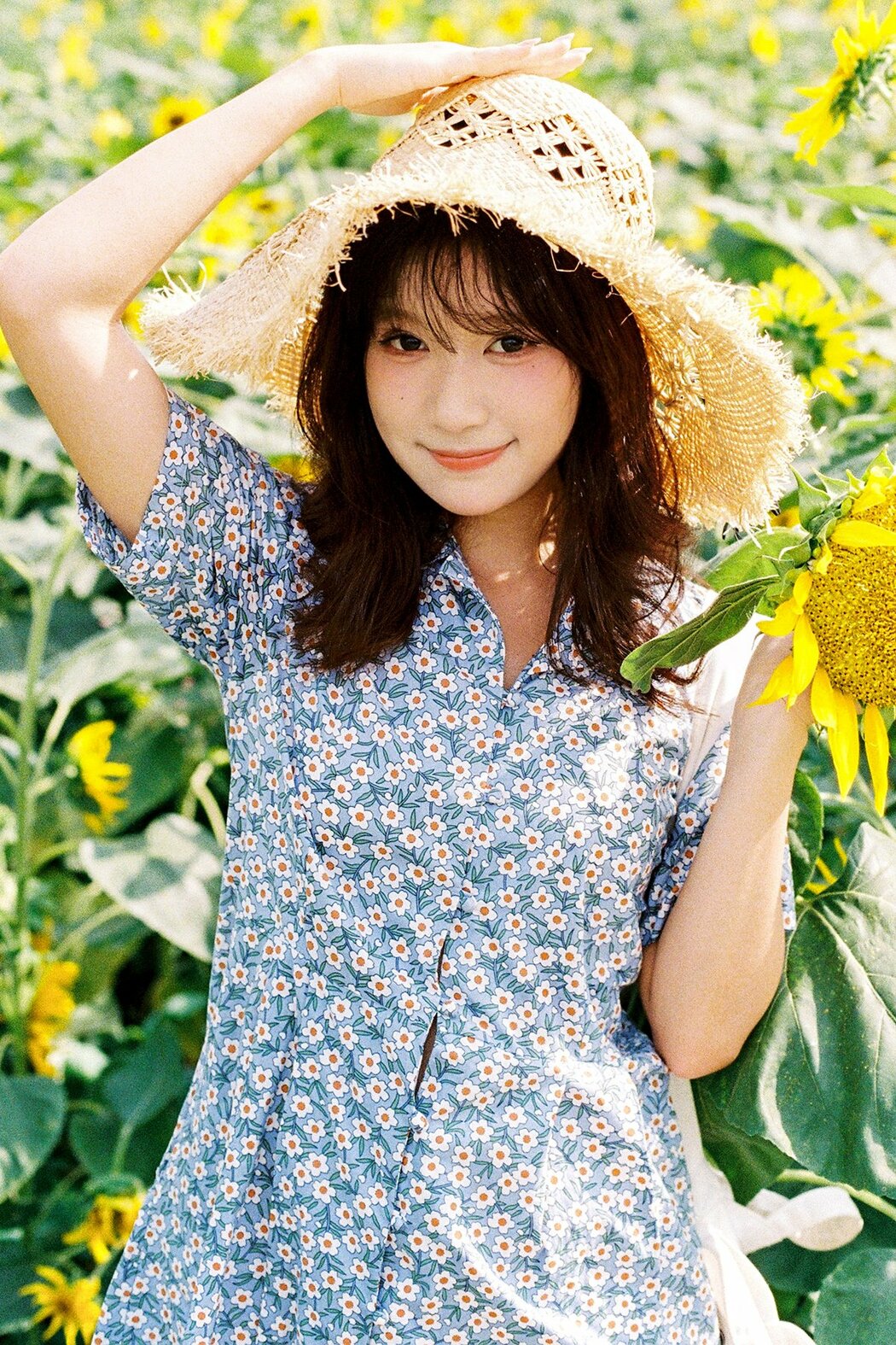 YiTuYu艺图语 Vol.9530 Mu Mu (19P) Cover Photo