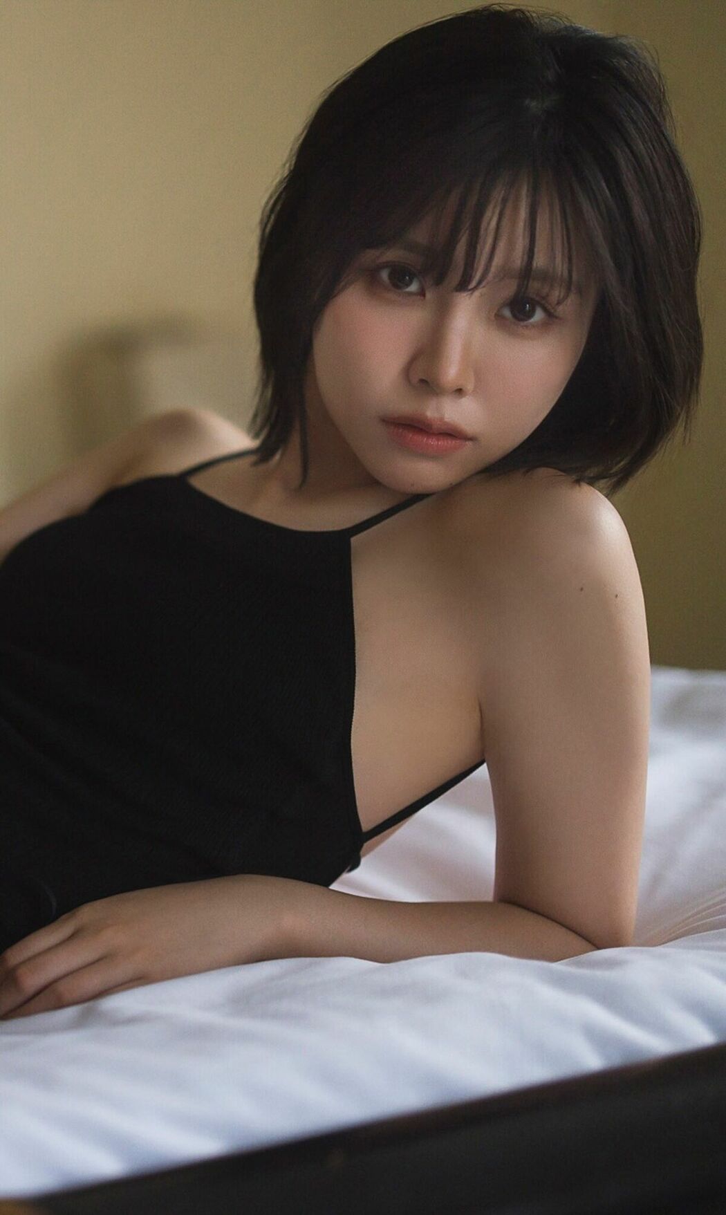JP Liyuu – オールアザー版 Liyuu 2nd写真集 ヒトミ Part02 (59P)