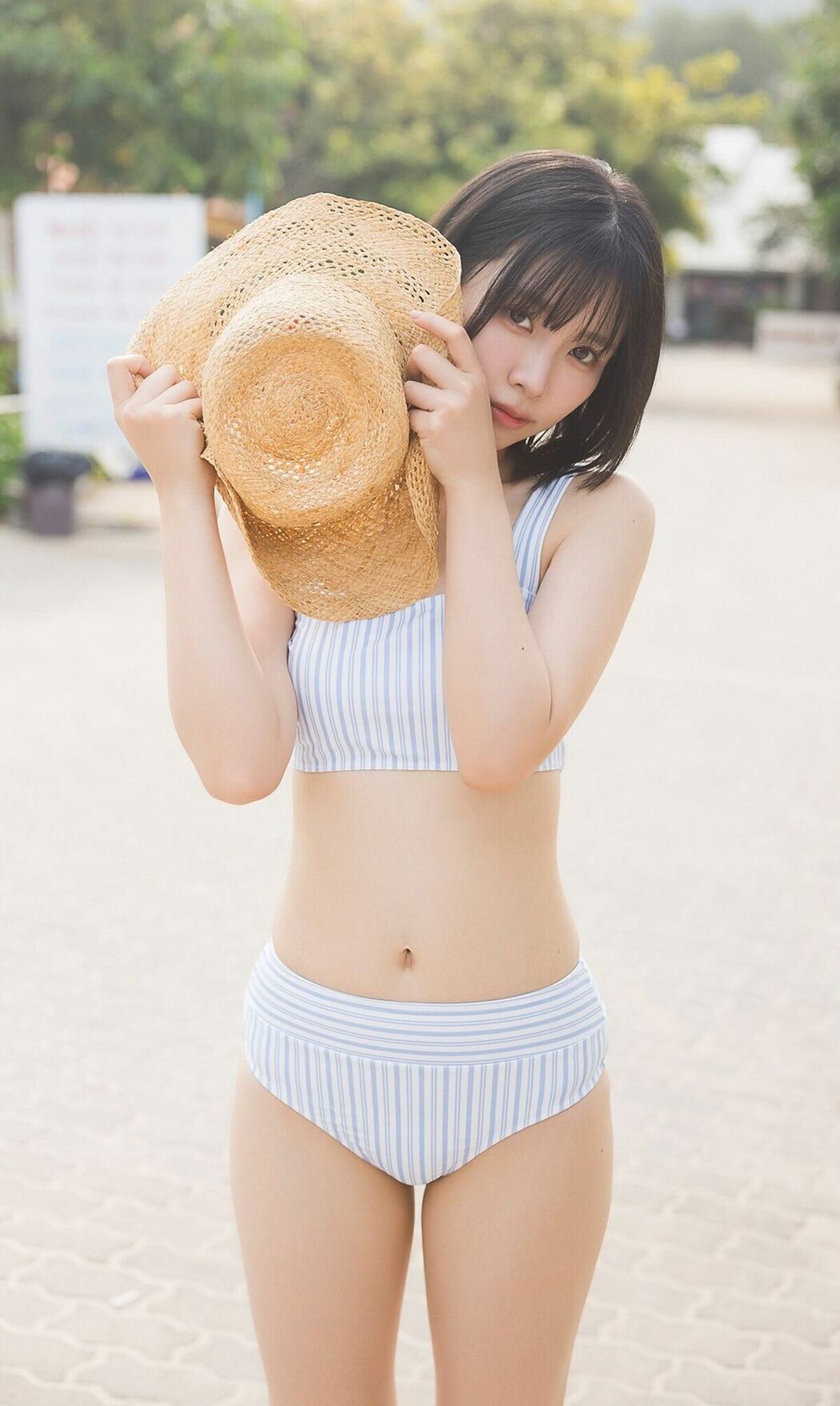JP Liyuu – オールアザー版 Liyuu 2nd写真集 ヒトミ Part01 (60P)