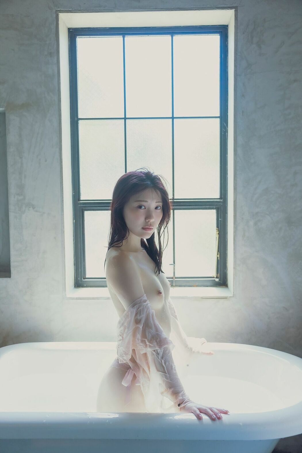 JP Mio Ishikawa 石川澪 – FRIDAYデジタル写真集 Candy Pink Vol.3 100ページ超豪華版 (93P)