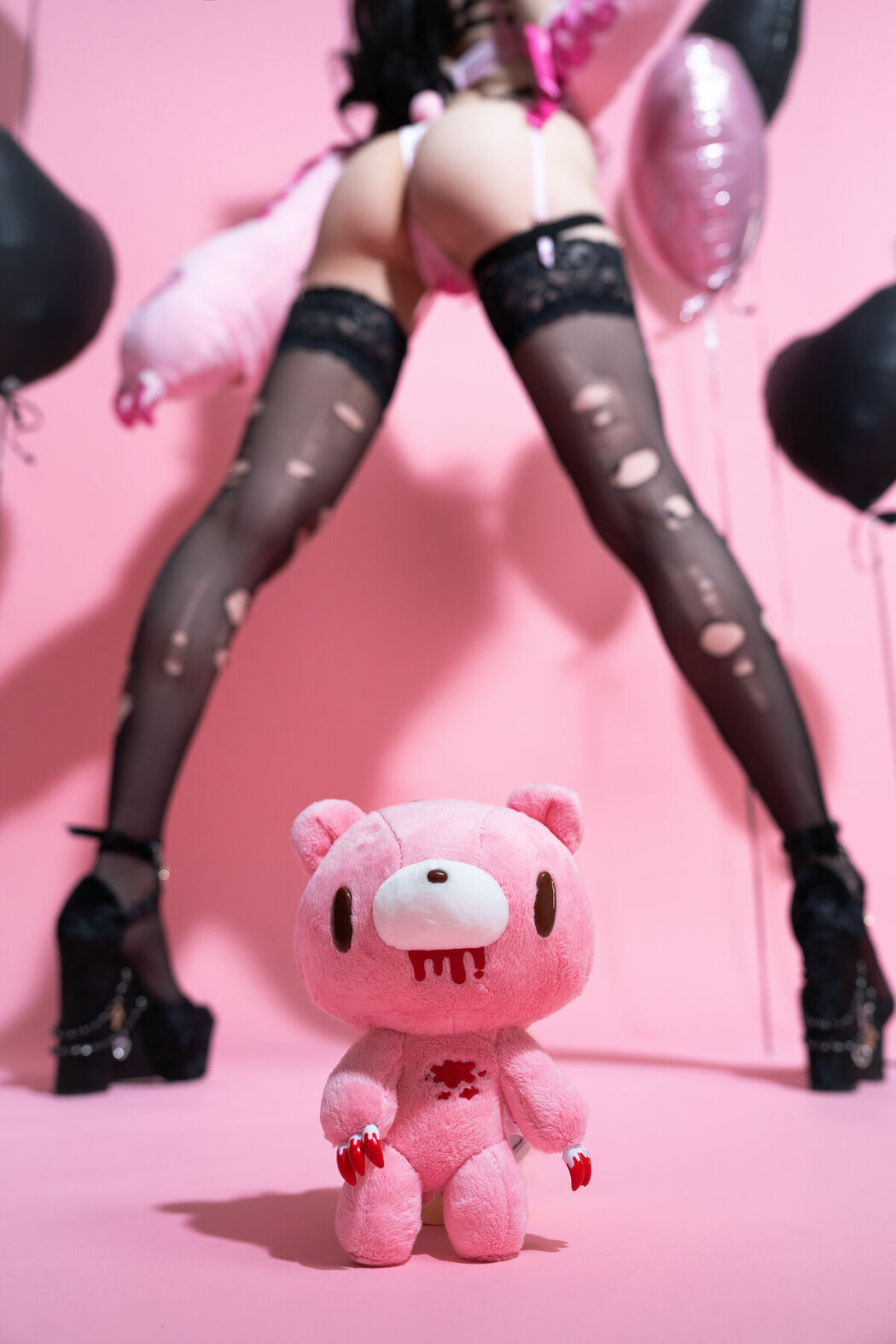 Coser@Candy_Ball – Gloomy Bear (62P – 8V)