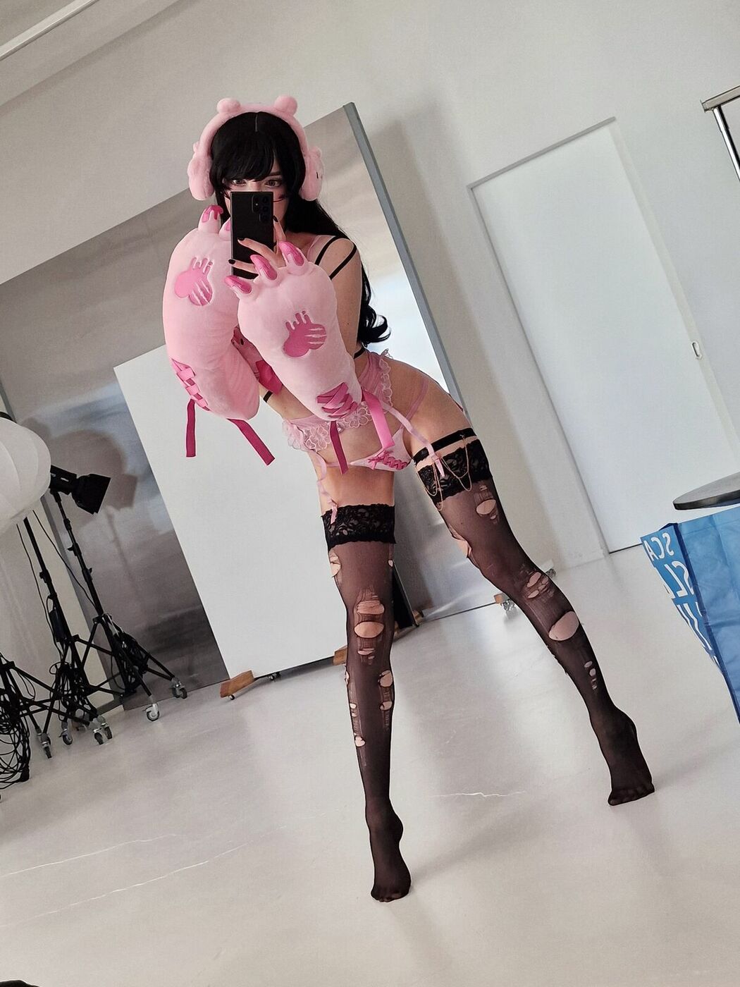 Coser@Candy_Ball – Gloomy Bear (62P – 8V)