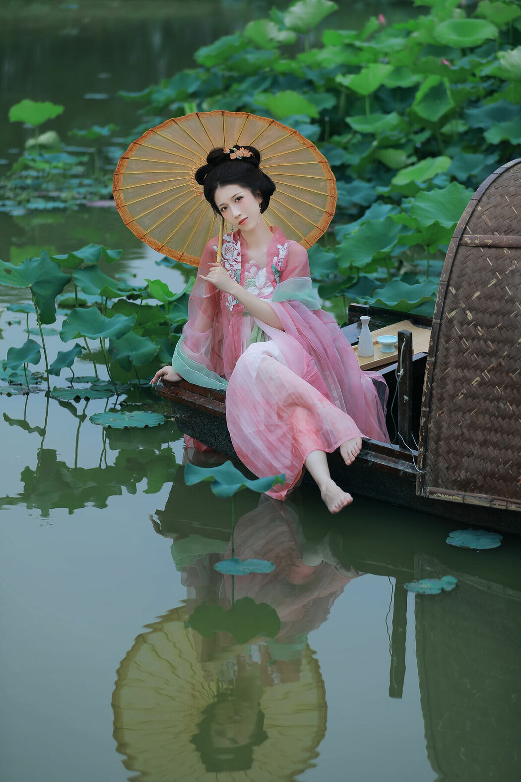 YiTuYu艺图语 Vol.9531 Bie Qiu Yue (23P)