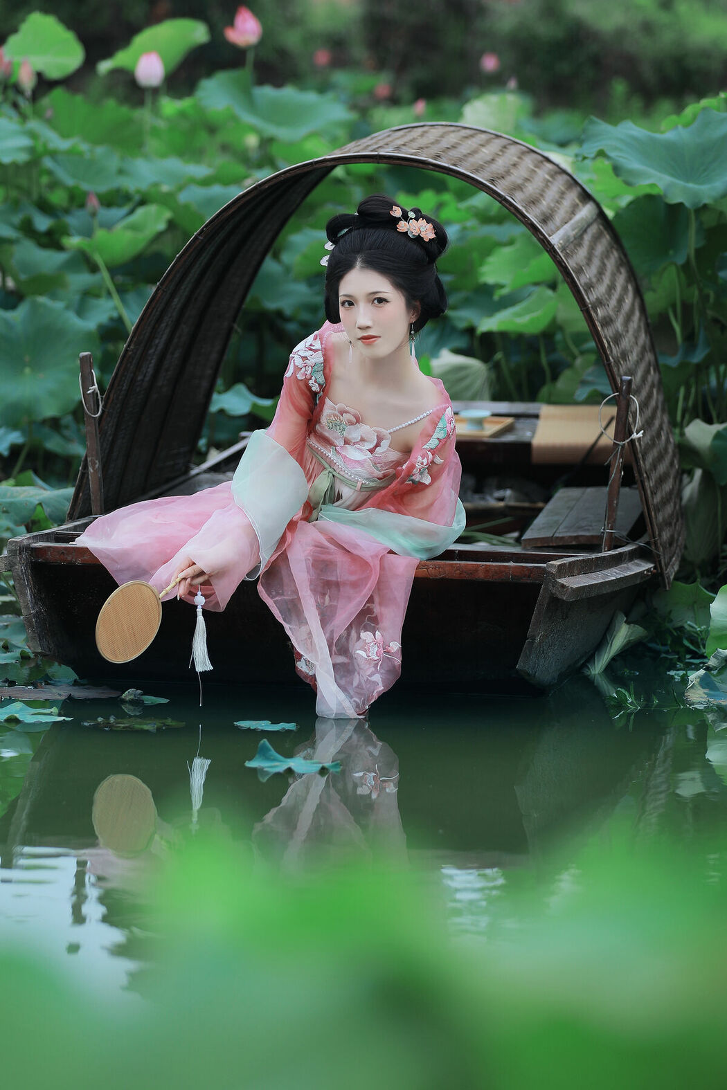 YiTuYu艺图语 Vol.9531 Bie Qiu Yue (23P)