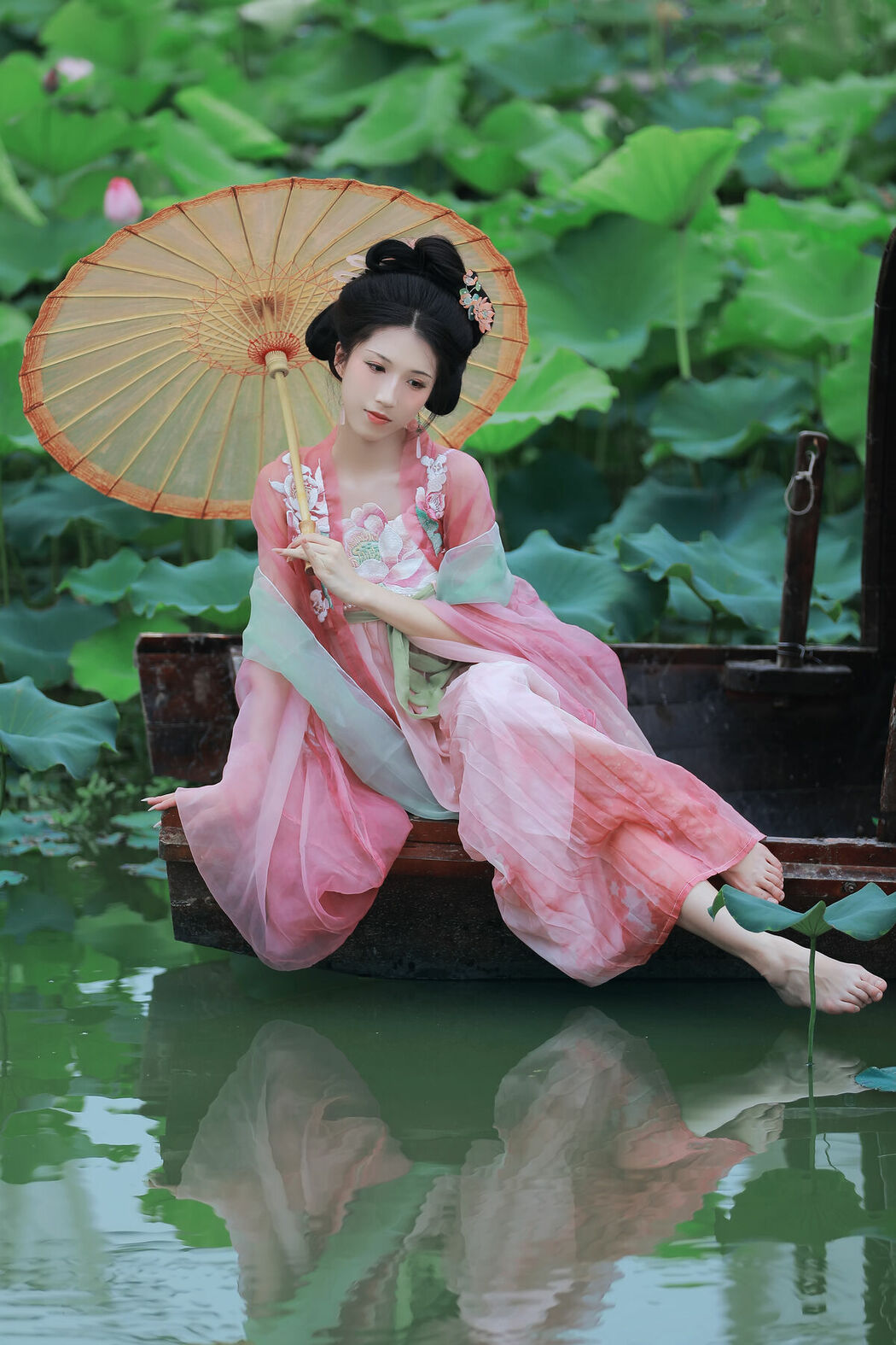 YiTuYu艺图语 Vol.9531 Bie Qiu Yue (23P)
