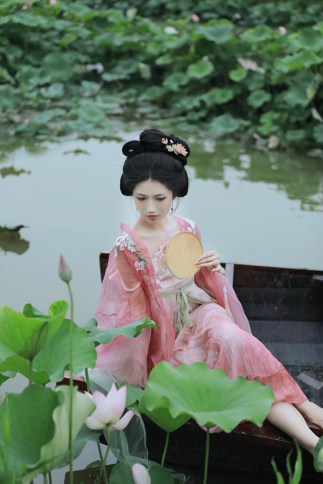 YiTuYu艺图语 Vol.9531 Bie Qiu Yue (23P)