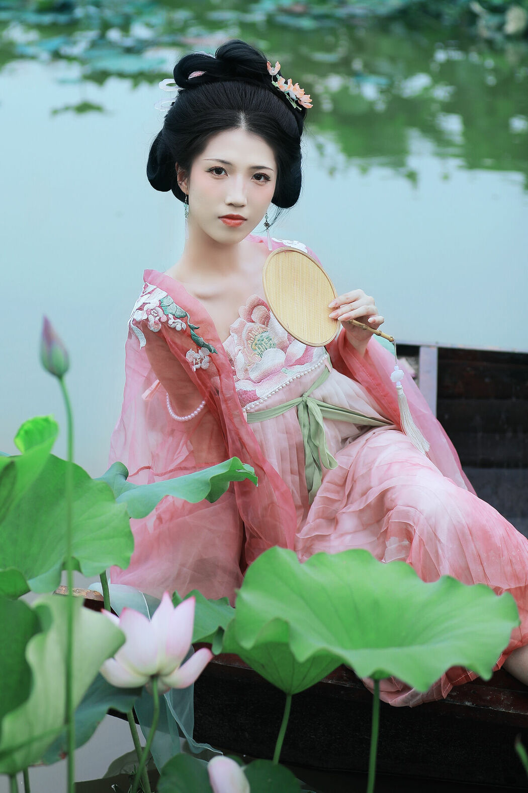 YiTuYu艺图语 Vol.9531 Bie Qiu Yue (23P)