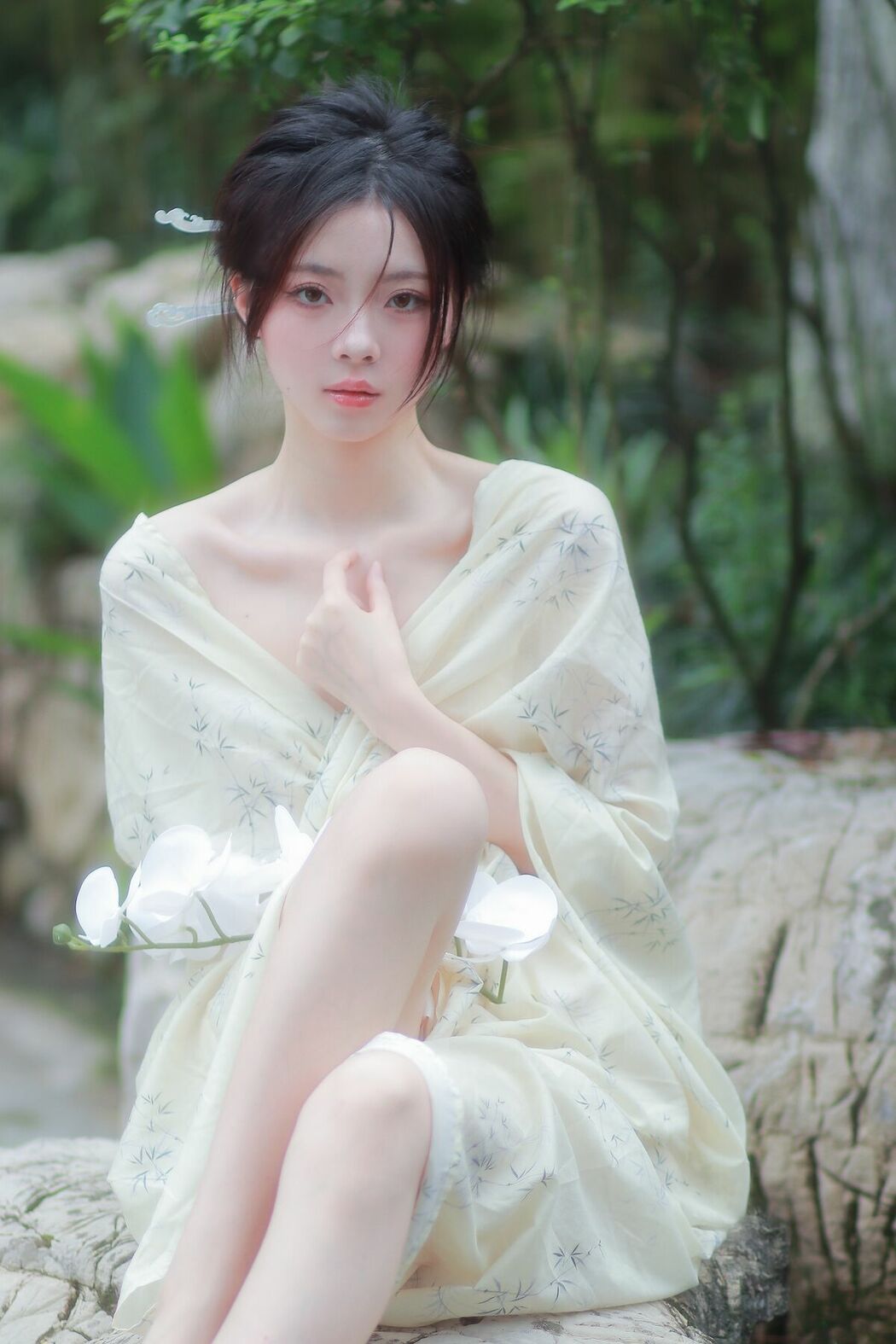 YiTuYu艺图语 Vol.9536 Lu Li (15P)