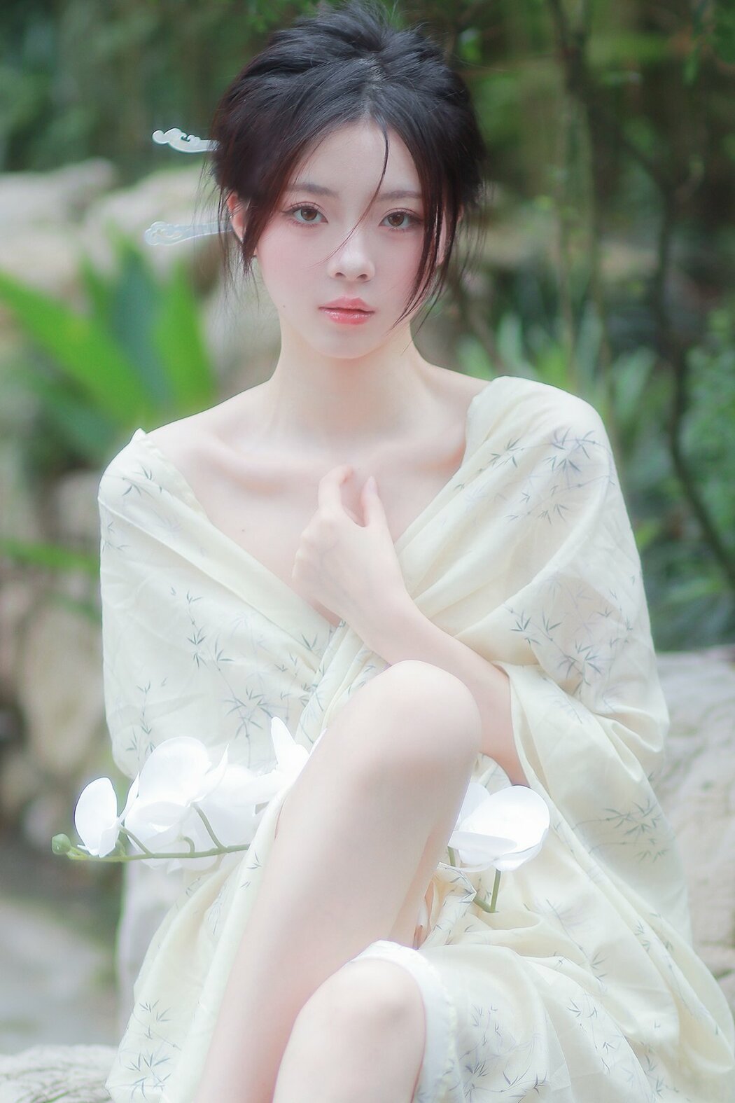 YiTuYu艺图语 Vol.9536 Lu Li (15P) Cover Photo