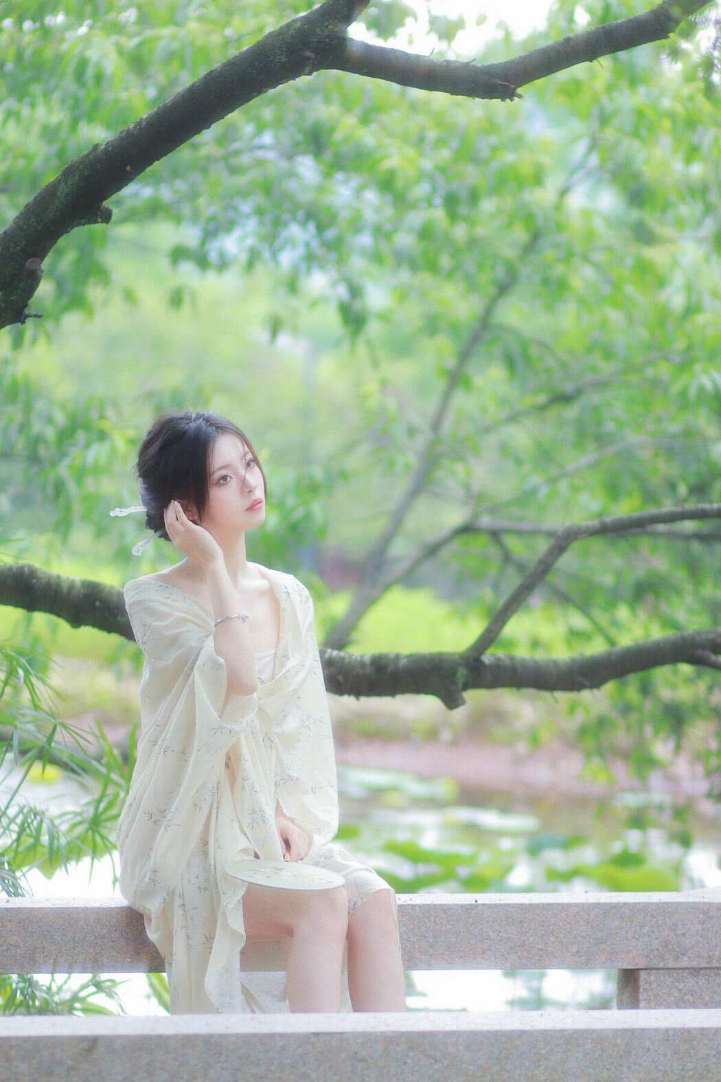 YiTuYu艺图语 Vol.9536 Lu Li (15P)