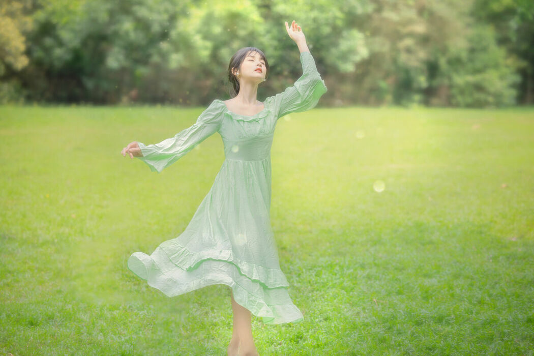 YiTuYu艺图语 Vol.9539 Yu Wen (16P)
