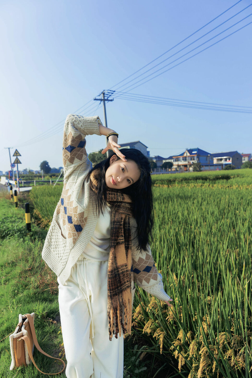 YiTuYu艺图语 Vol.9538 Lu Lu (14P)