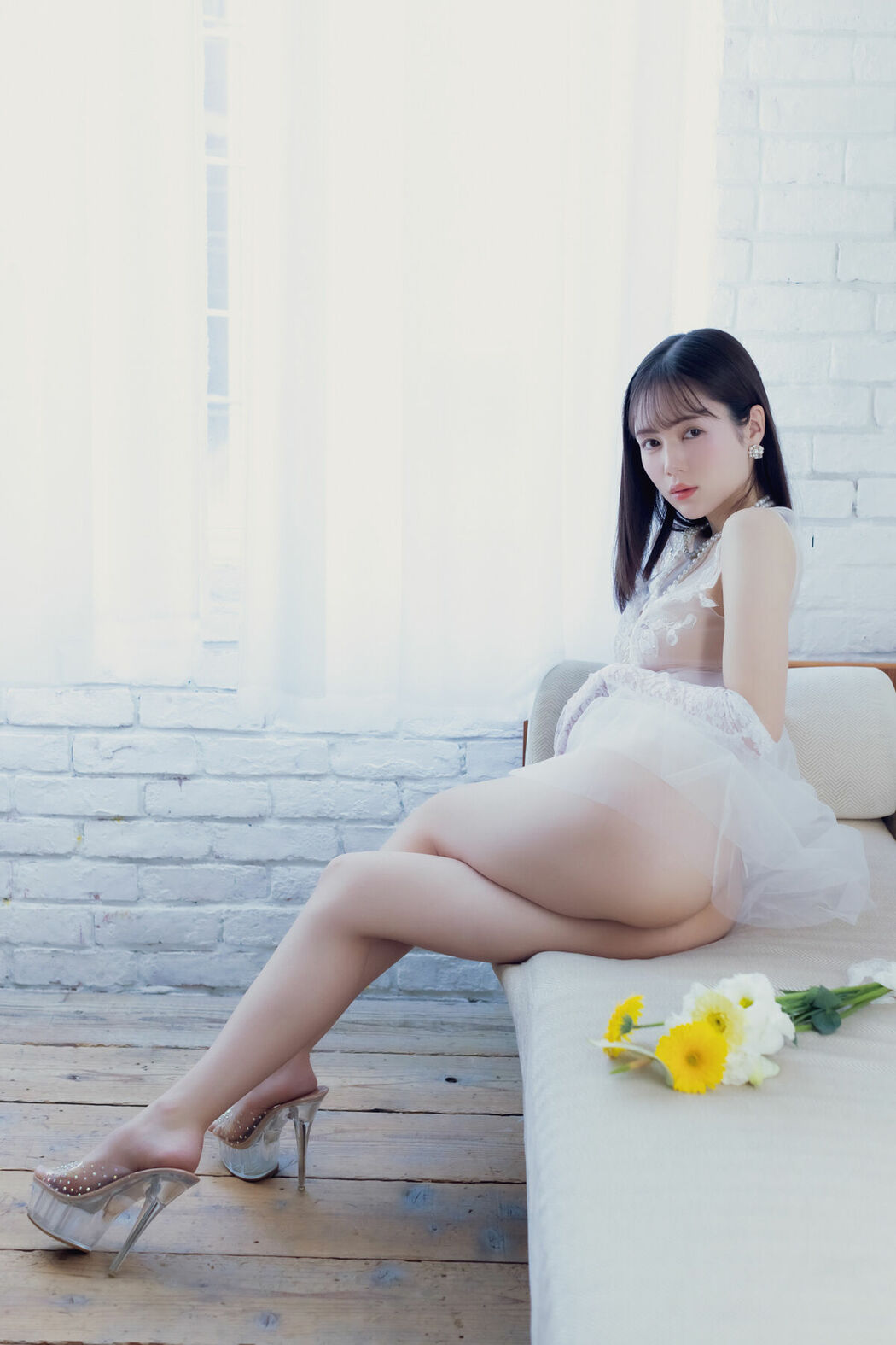 JP Suzumori Remu 涼森れむ – FRIDAYデジタル写真集 White Sun And Black Moon Mix ver100ページ超完全版 (97P)