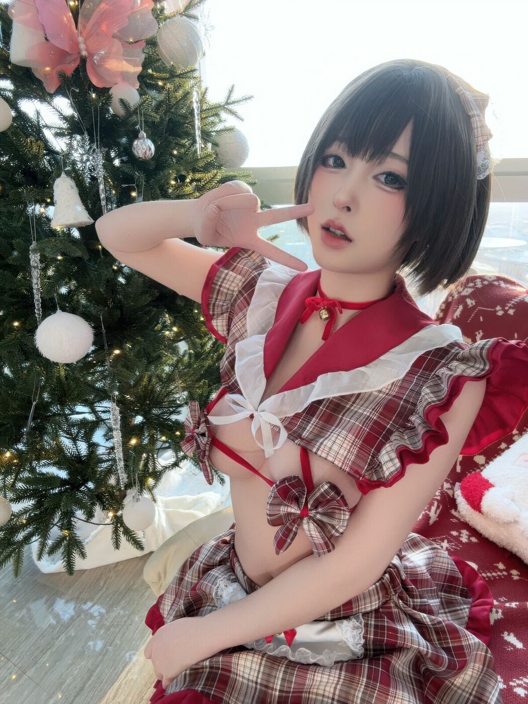 Coser@清水由乃 – 圣诞小蛋糕 (90P – 2V)