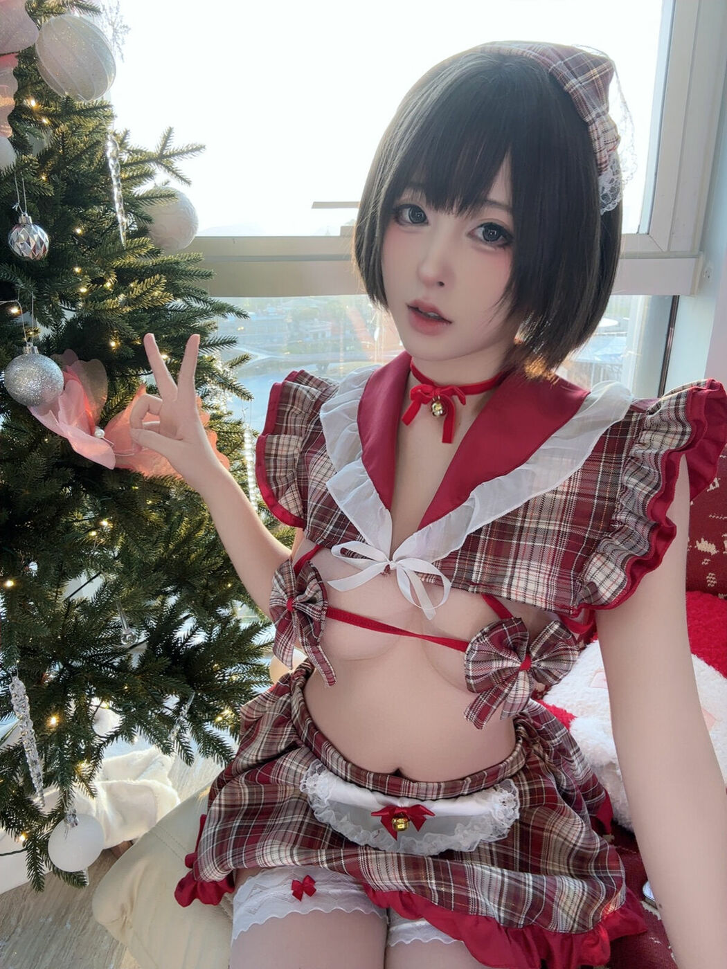 Coser@清水由乃 – 圣诞小蛋糕 (90P – 2V)