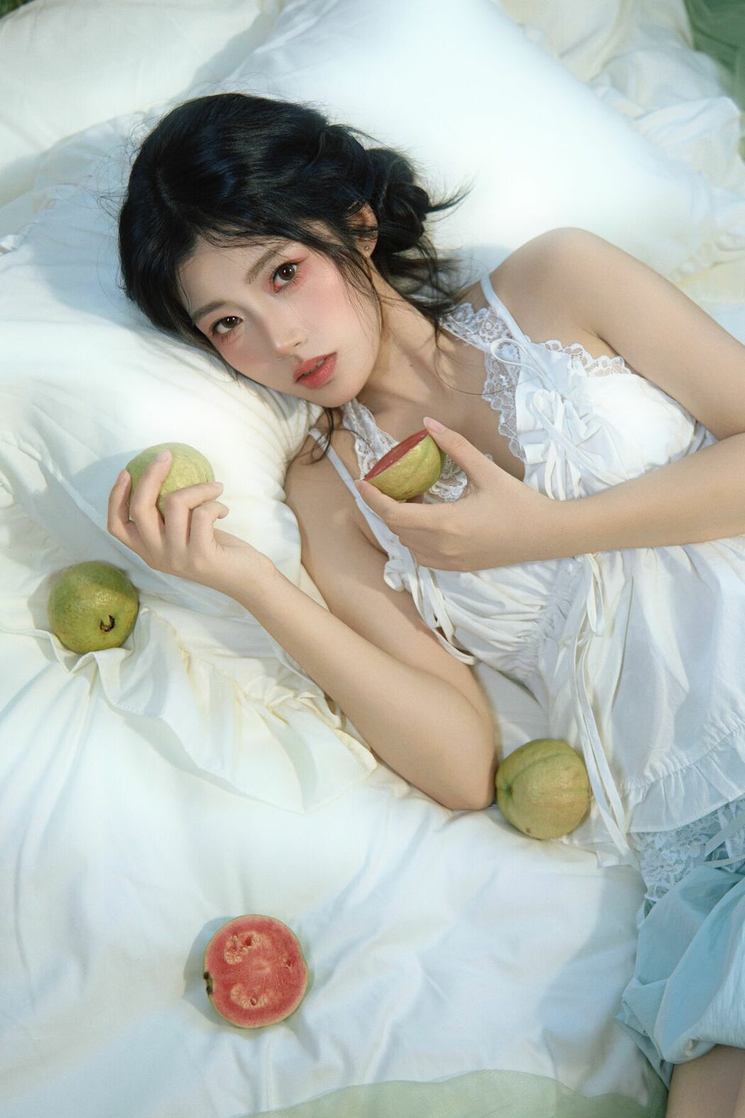 YiTuYu艺图语 Vol.9544 Mian Yang Xing Xing (14P)