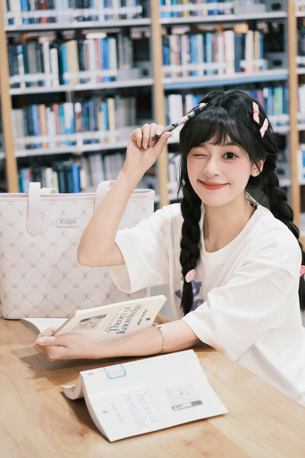 YiTuYu艺图语 Vol.9550 Xia Yu Xiao Nian (18P)