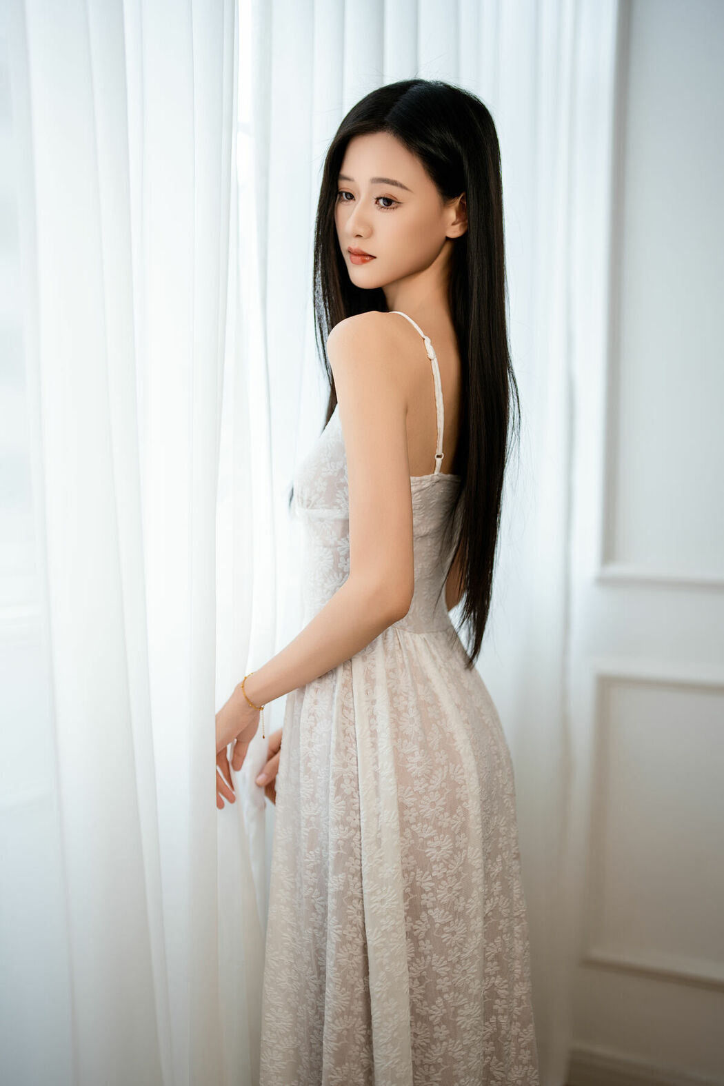 YiTuYu艺图语 Vol.9552 Xiao Xiao (45P)