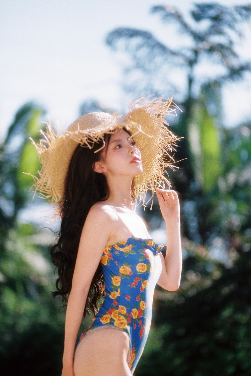 YiTuYu艺图语 Vol.9553 Lu Li (17P)