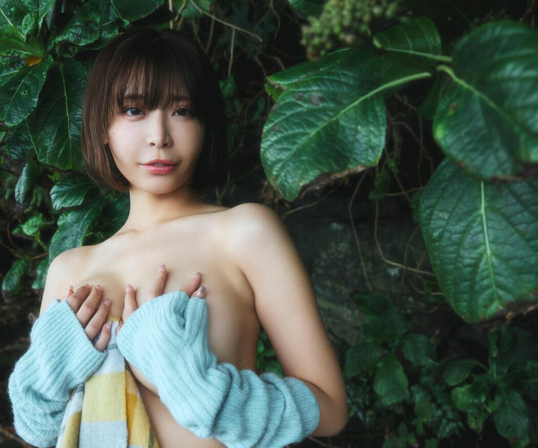JP Yui Kohinata 小日向結衣 – デジタル限定 写真集 内房の宿 ぽっちりと (63P)