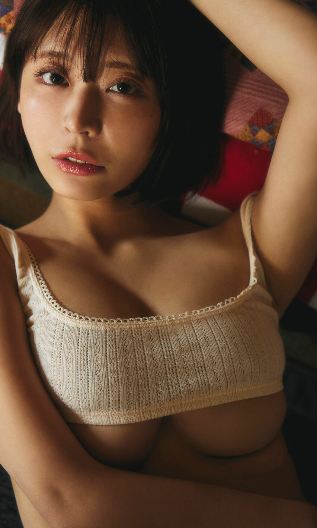 JP Yui Kohinata 小日向結衣 – デジタル限定 写真集 内房の宿 ぽっちりと (63P)