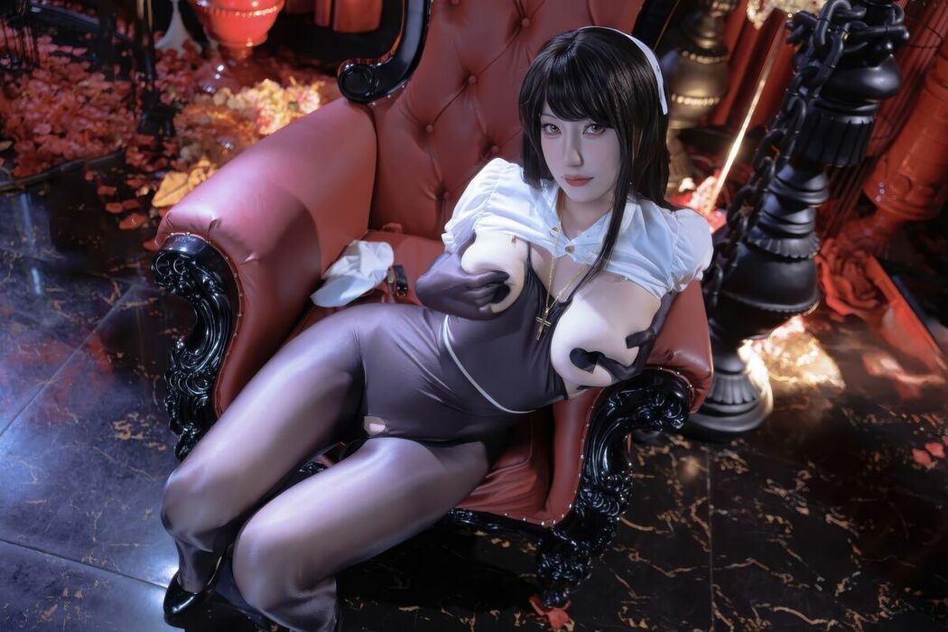 Coser@星澜是澜澜叫澜妹呀 – 惩戒修女 (45P – 1V)