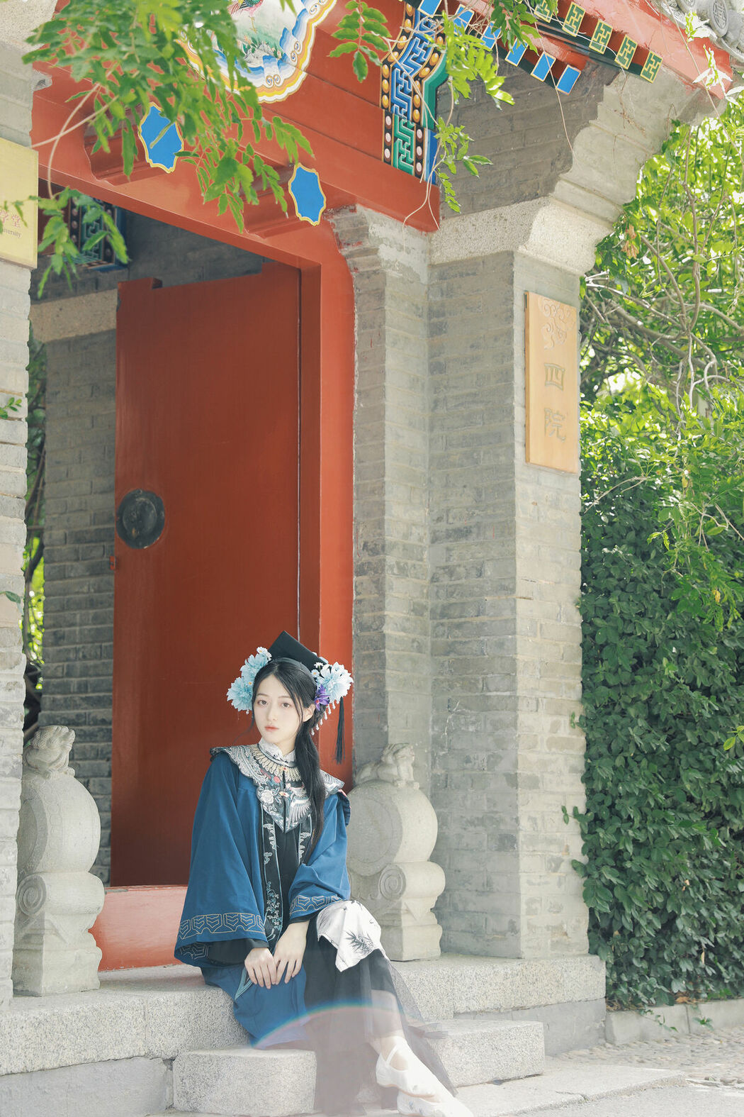 YiTuYu艺图语 Vol.9557 Xu Jia Yue (33P)