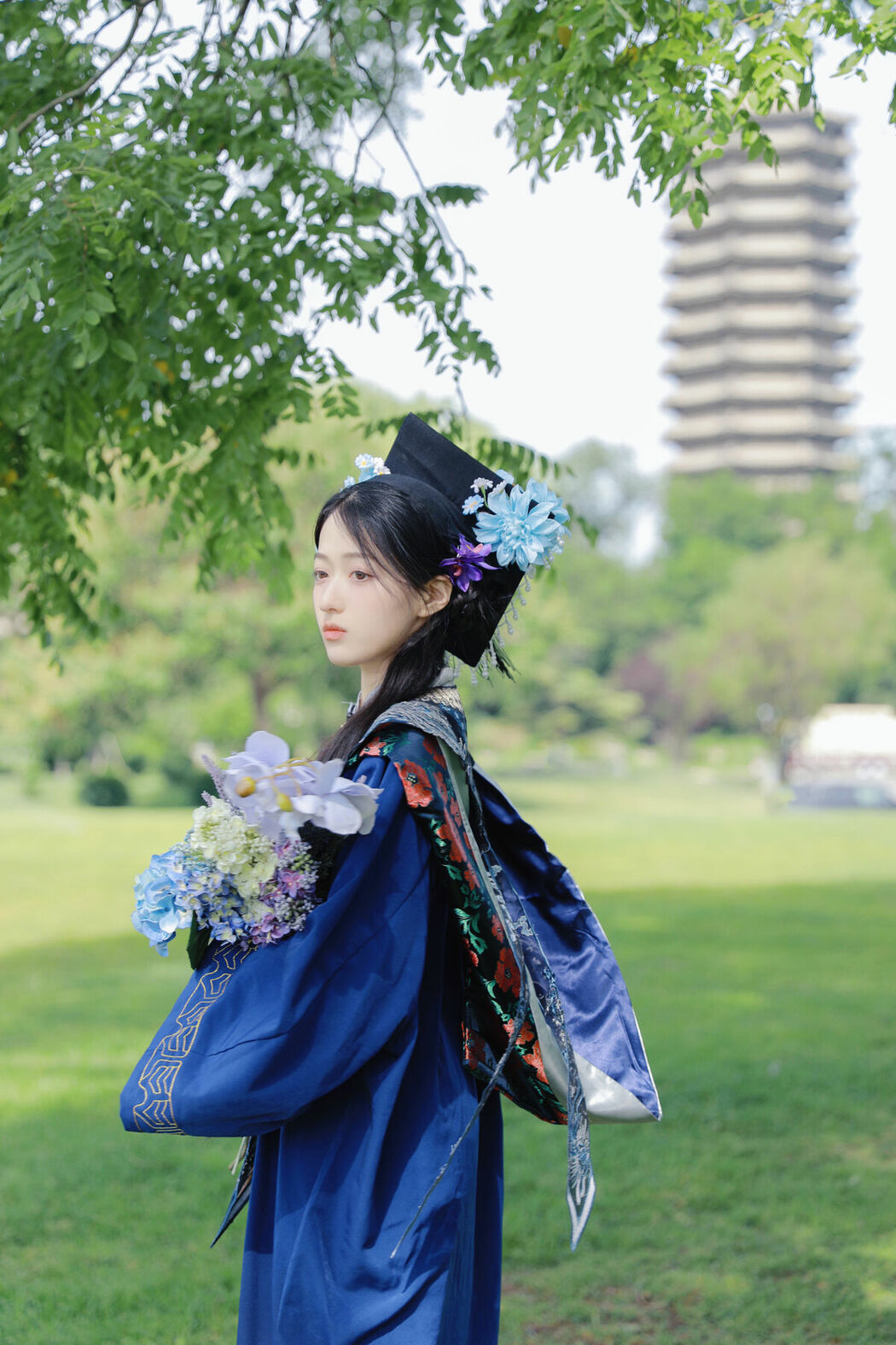 YiTuYu艺图语 Vol.9557 Xu Jia Yue (33P)