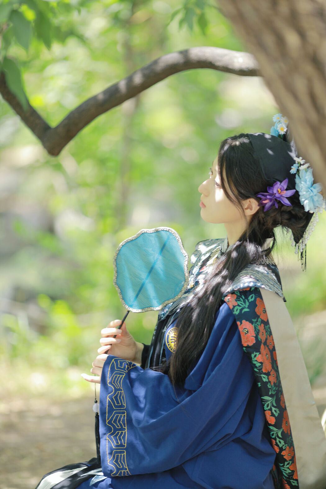 YiTuYu艺图语 Vol.9557 Xu Jia Yue (33P)