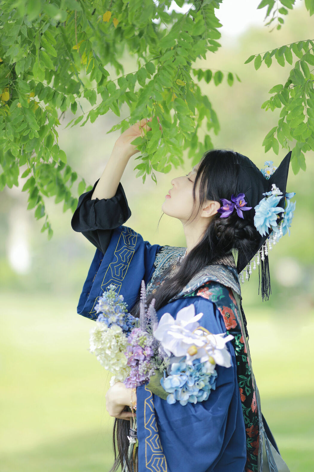 YiTuYu艺图语 Vol.9557 Xu Jia Yue (33P)