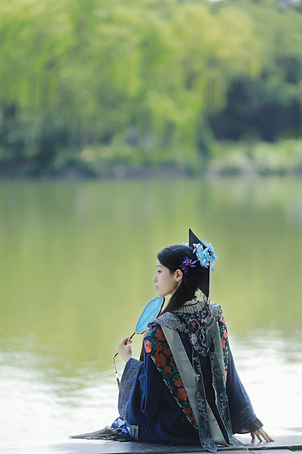 YiTuYu艺图语 Vol.9557 Xu Jia Yue (33P)
