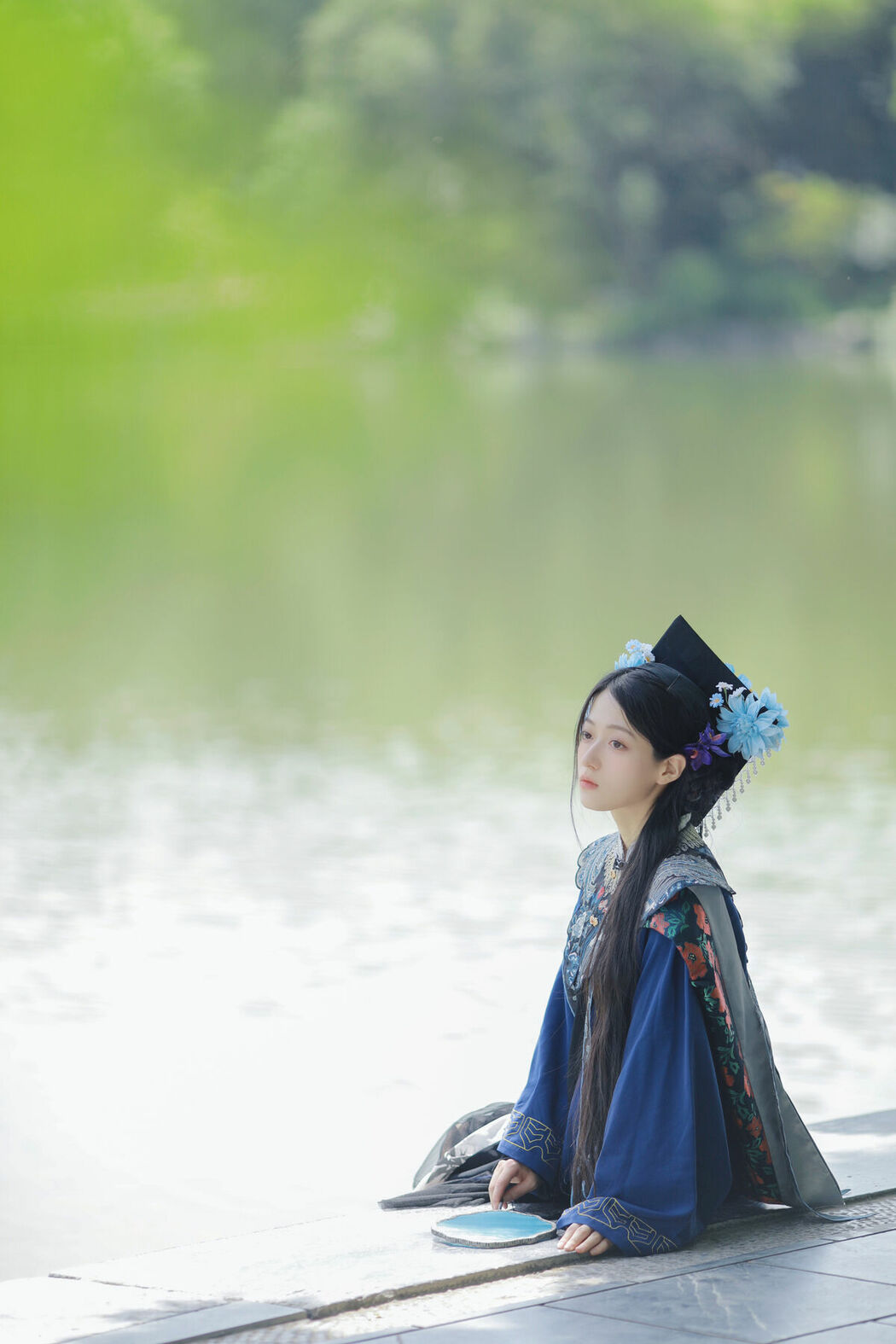 YiTuYu艺图语 Vol.9557 Xu Jia Yue (33P)
