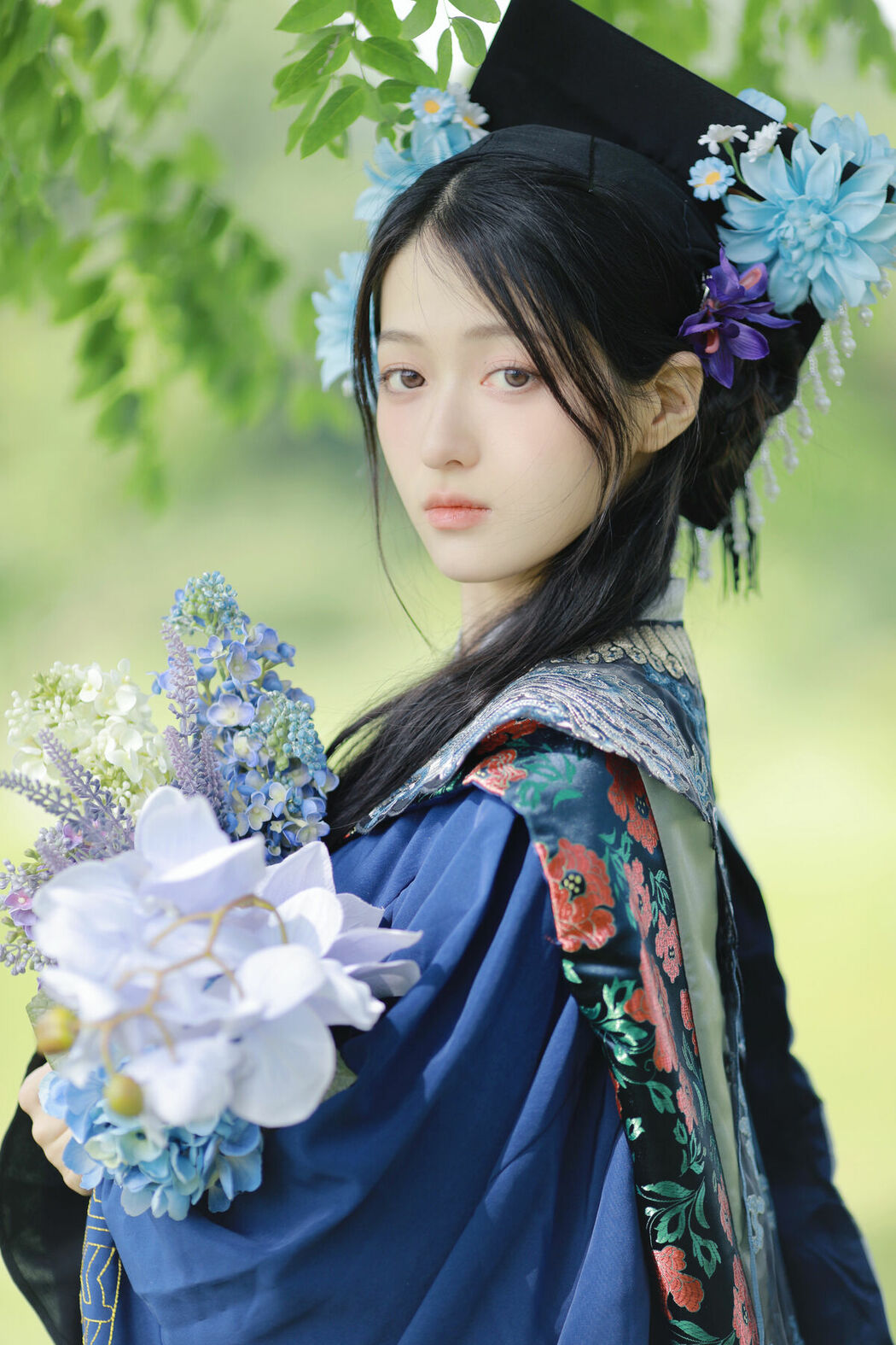 YiTuYu艺图语 Vol.9557 Xu Jia Yue (33P)