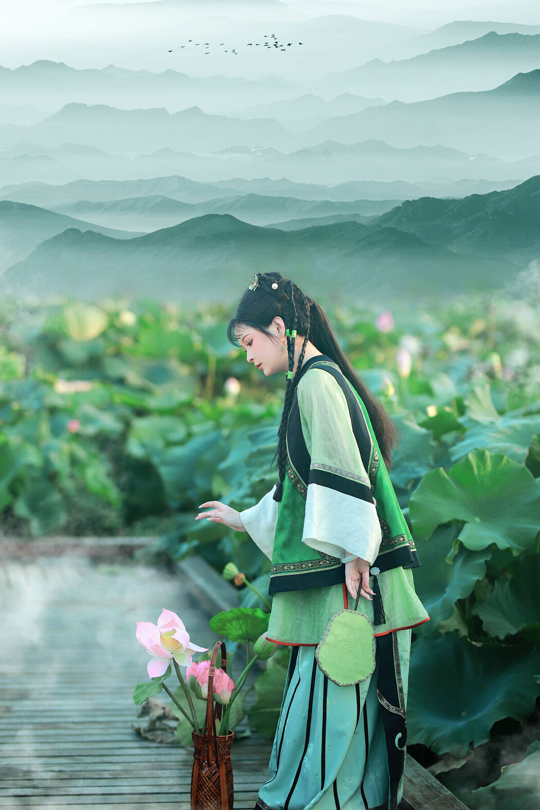 YiTuYu艺图语 Vol.9559 6161 (17P)