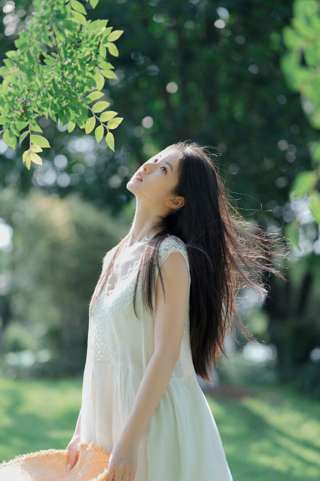 YiTuYu艺图语 Vol.9564 Yu Han (31P)