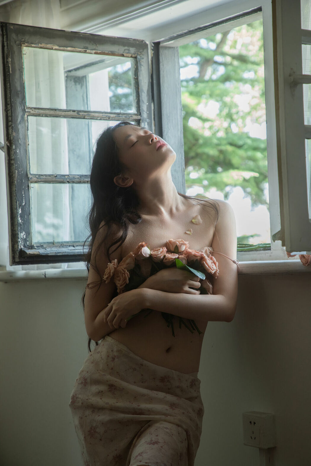 YiTuYu艺图语 Vol.9566 Cai Jing Fan (21P)