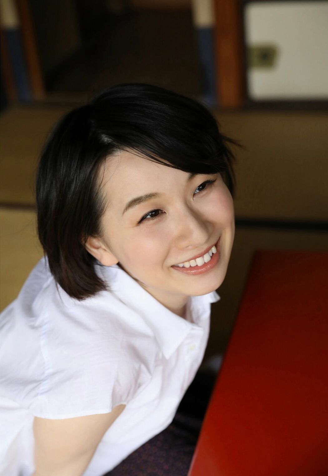 JP Aika Yukihira 行平あい佳 – 週刊現代デジタル写真集 掌花 (81P)