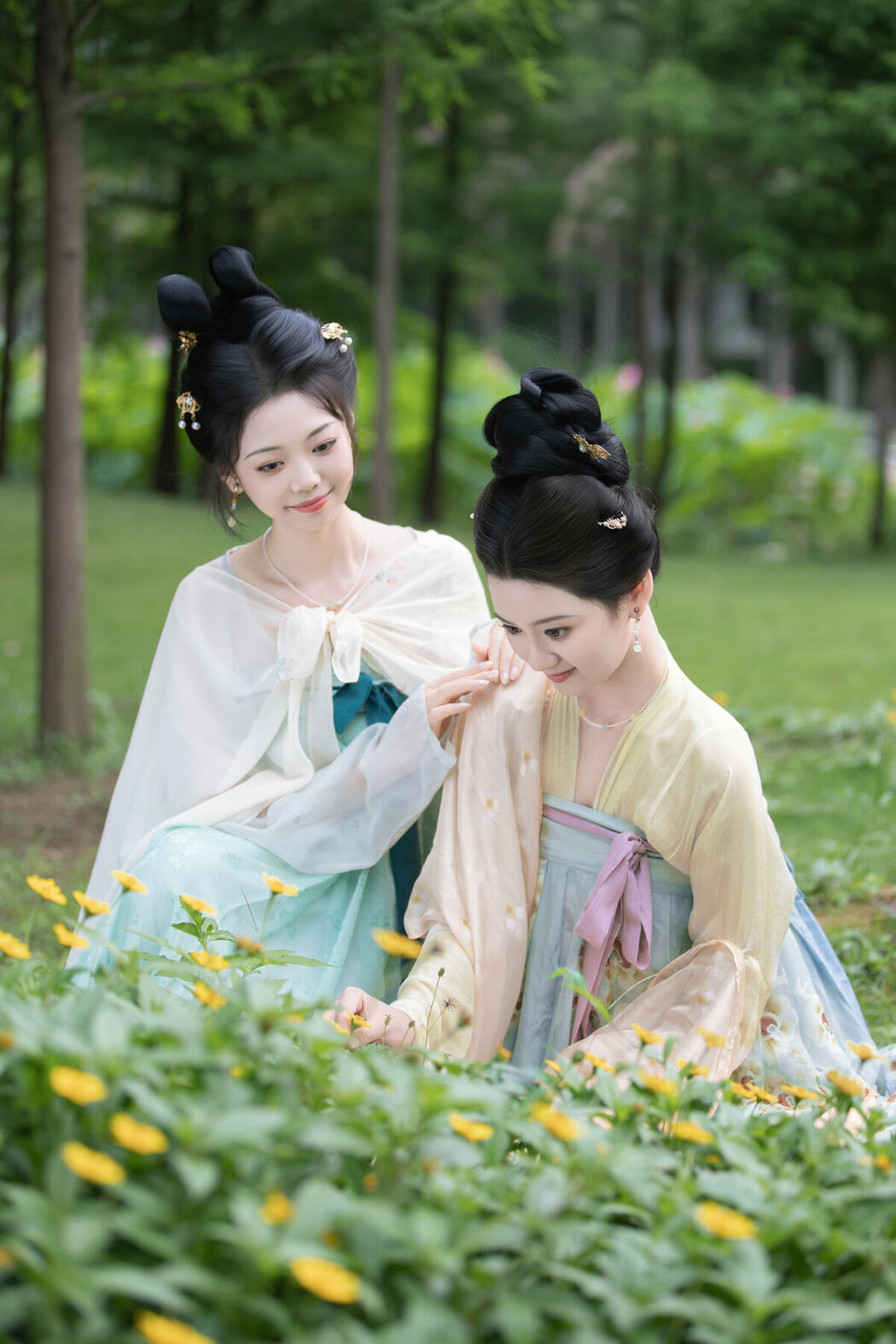 YiTuYu艺图语 Vol.9570 Jiu Shi Jiao Mei Nan A (43P)